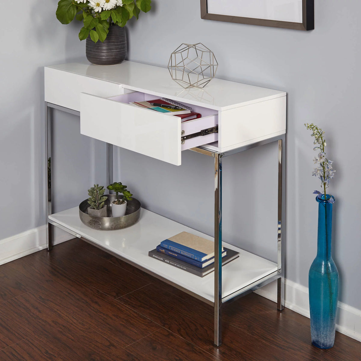 Sideboard/Console Table W76826
